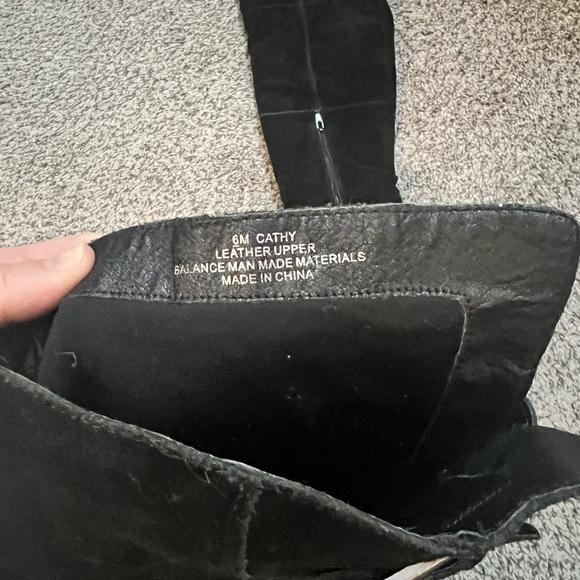 Crown Vintage Cathy Knee High Black Real Leather Heeled Boots - Picture 4 of 5